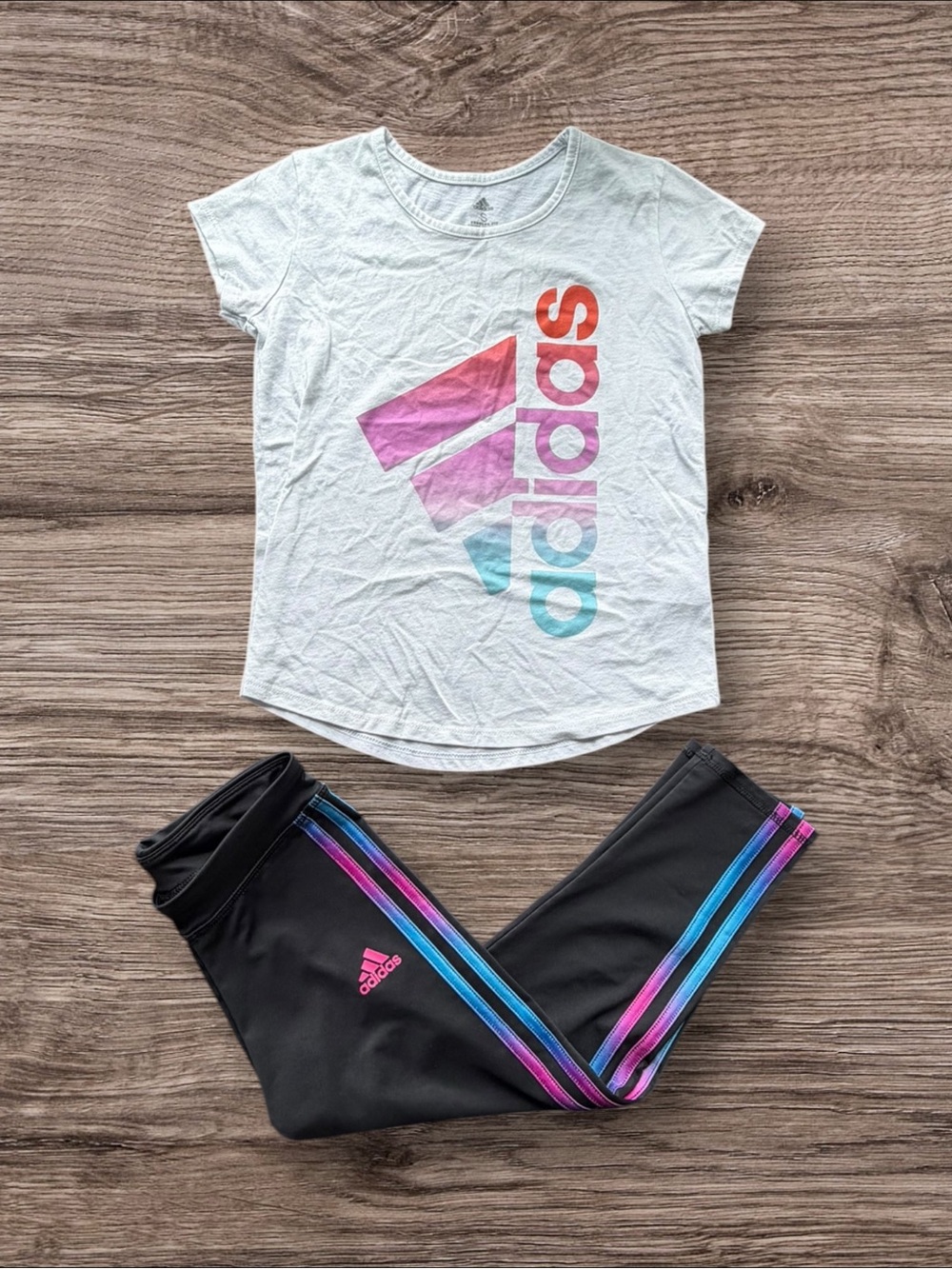 Girls Adidas Matching Set Size Small 7/8